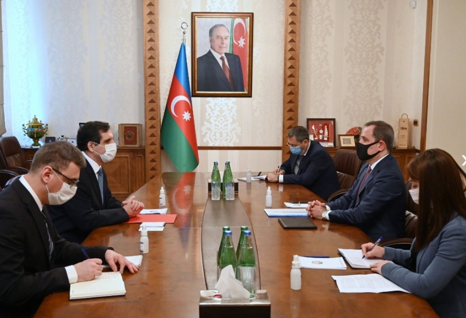 Außenminister Bayramov trifft sich mit dem türkischen Botschafter in Aserbaidschan
