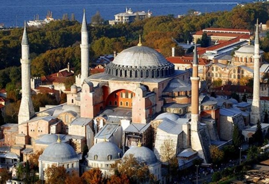 Ayasofya 86 ildən sonra ilk cümə namazı ilə ibadətə açılır VİDEO ​