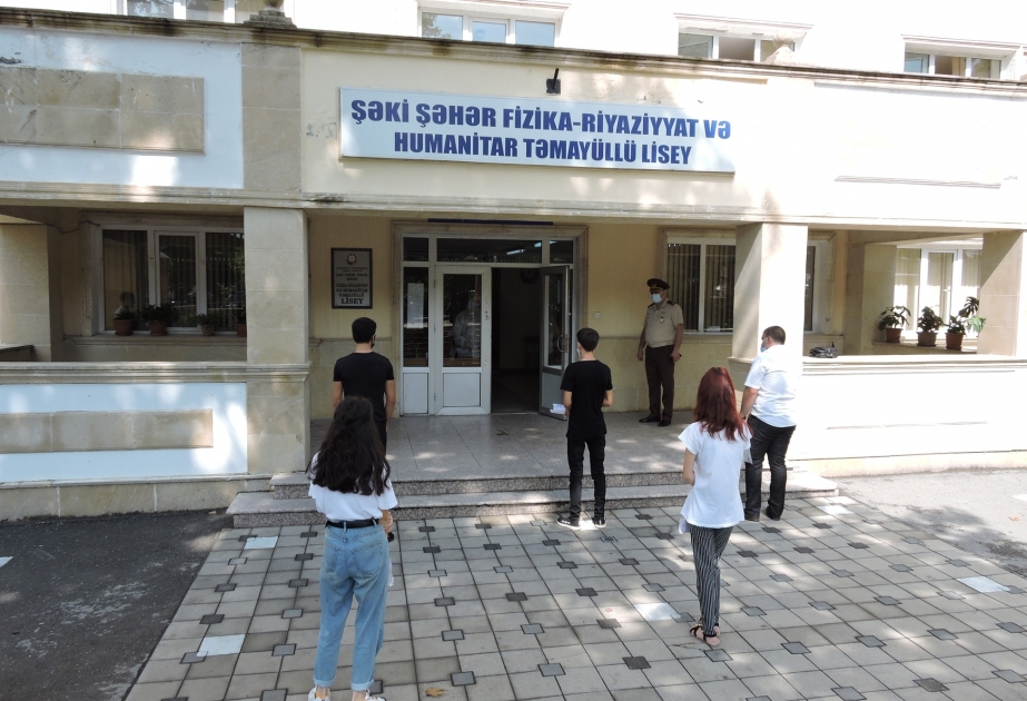 Şəkidə buraxılış (qəbul) imtahanları pandemiya dövrünün tələblərinə uyğun aparılıb