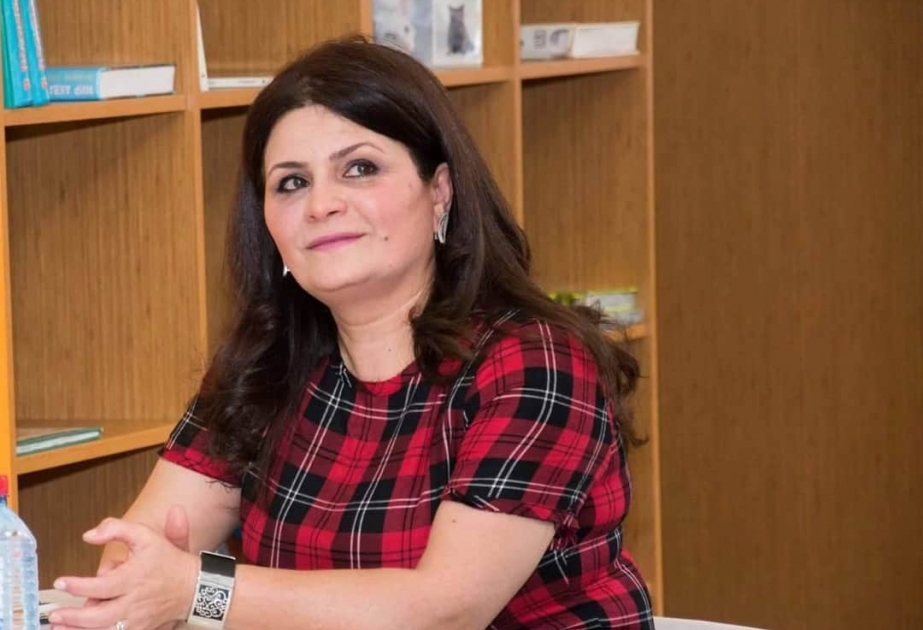 Kitabxananın təşkil etdiyi virtual görüşdə vətənpərvərlik mövzusunda şeirlər səsləndirilib