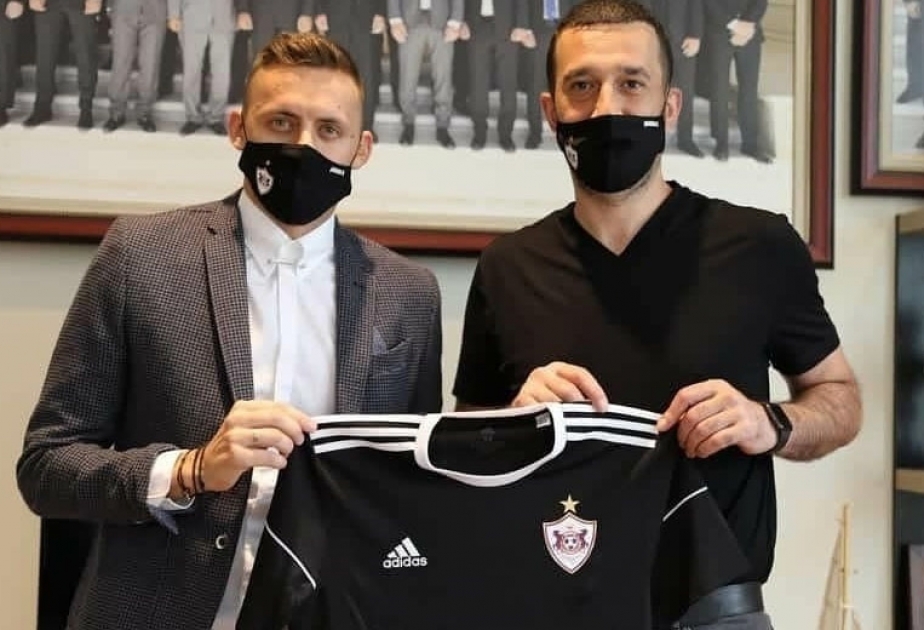 "Qarabağ" yeni mövsüm üçün heyətini gücləndirməyə davam edir