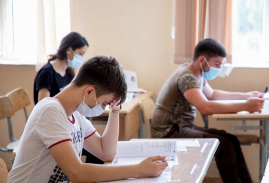 Sabah 14 minə yaxın şagird buraxılış imtahanı verəcək