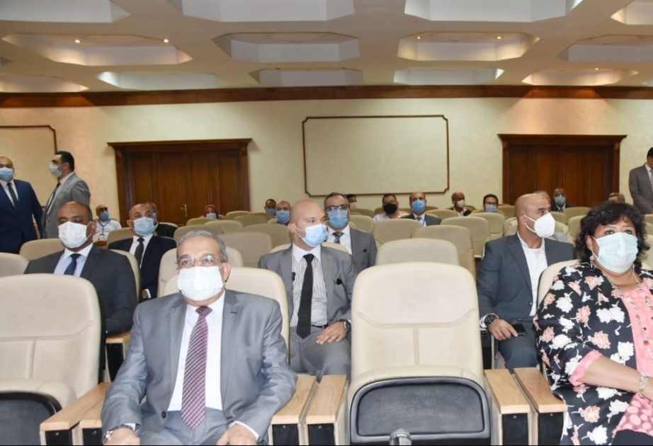 Misir hərbçiləri Mədəniyyət Nazirliyinə səyyar teatr hədiyyə ediblər