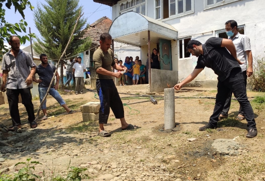 Lənkəran sakininin qazdığı su quyusundan təbii qaz çıxıb - FOTO VİDEO