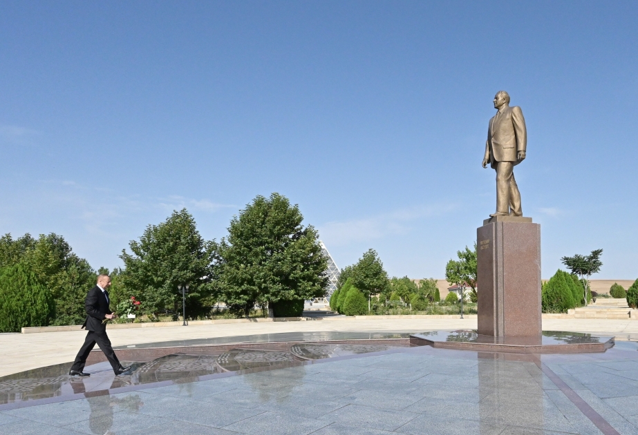 Präsident Ilham Aliyev zu Besuch in der Region Gobustan VIDEO