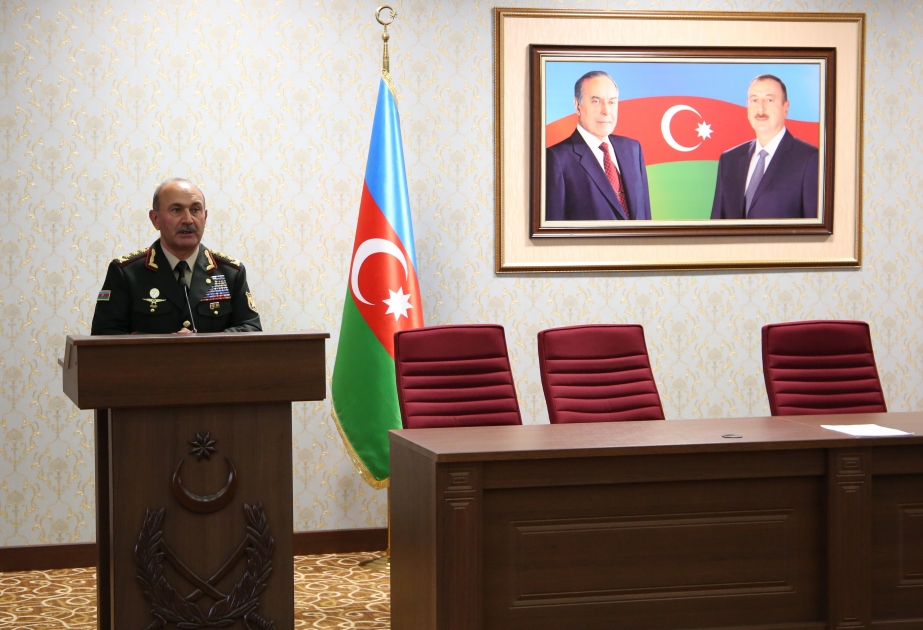 Əlahiddə Ümumqoşun Orduda gənc zabitlərlə təlim-metodiki toplantı keçirilib
