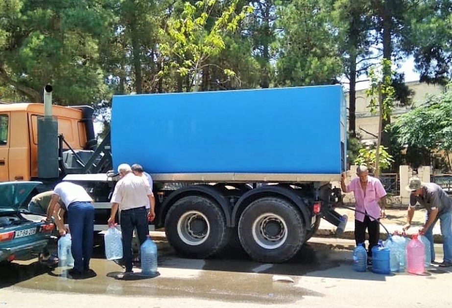 Государственное агентство автомобильных дорог оказало поддержку мероприятиям, проводимым в связи с нехваткой воды в Нефтчале