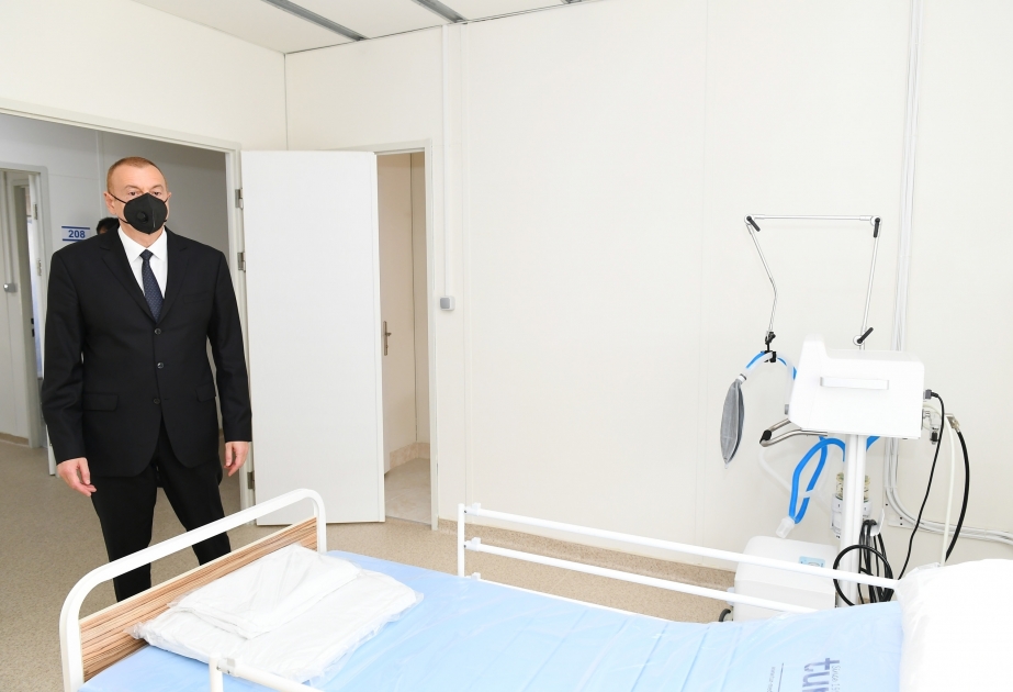 Le président Ilham Aliyev visite un hôpital modulaire à Chéki VIDEO