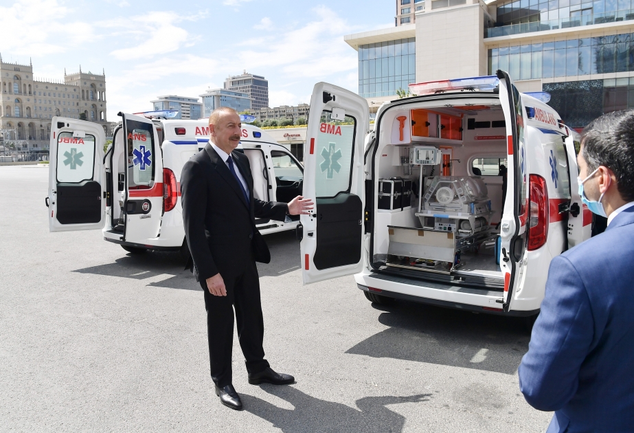 Prezident İlham Əliyevin tapşırığı ilə ölkəmizə yeni təcili tibbi yardım avtomobilləri gətirilib YENİLƏNİB  VİDEO