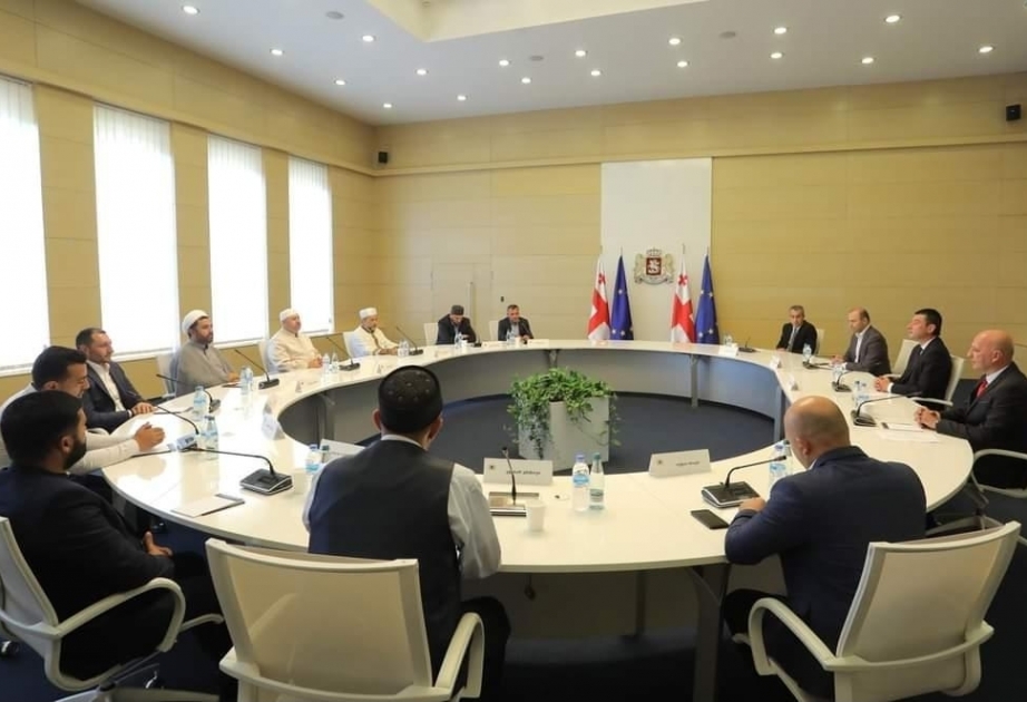 Primer ministro georgiano se reunió con representantes de la comunidad musulmana