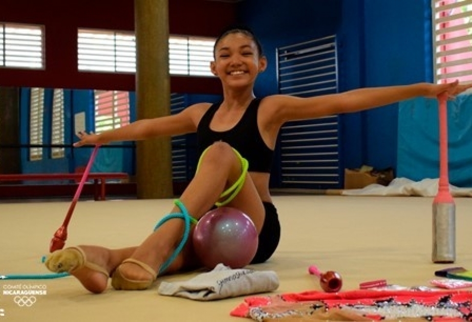 Millimizin baş məşqçisi nikaraqualı gimnastı sevindirəcək hədiyyə edib