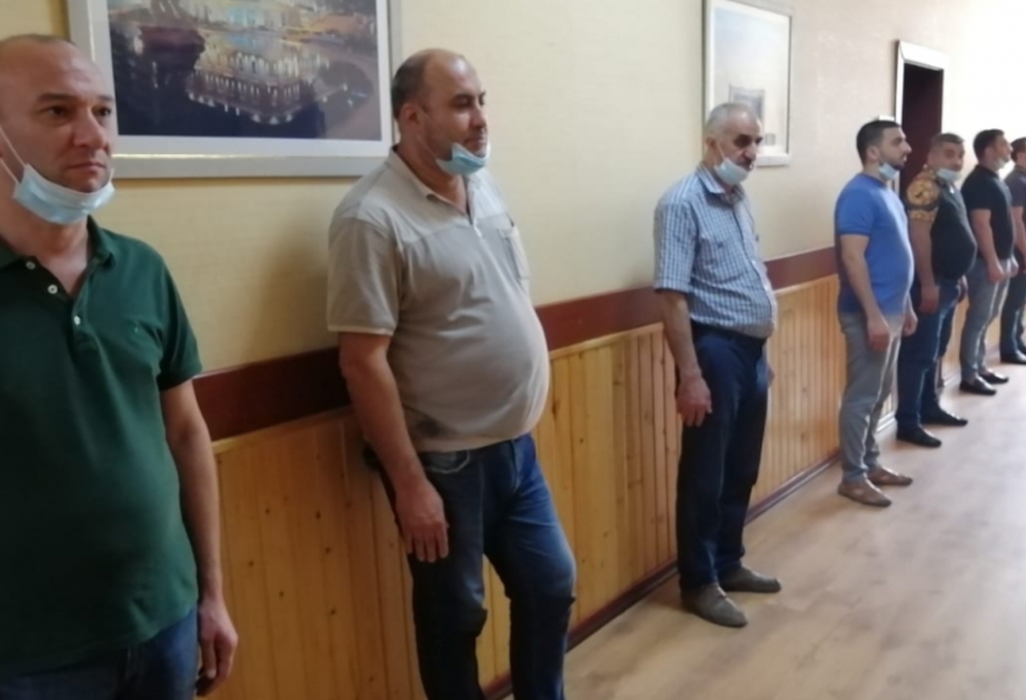 Abşeron rayonunda karantin qaydalarına zidd olaraq gizli fəaliyyət göstərən restoran aşkarlanıb VİDEO