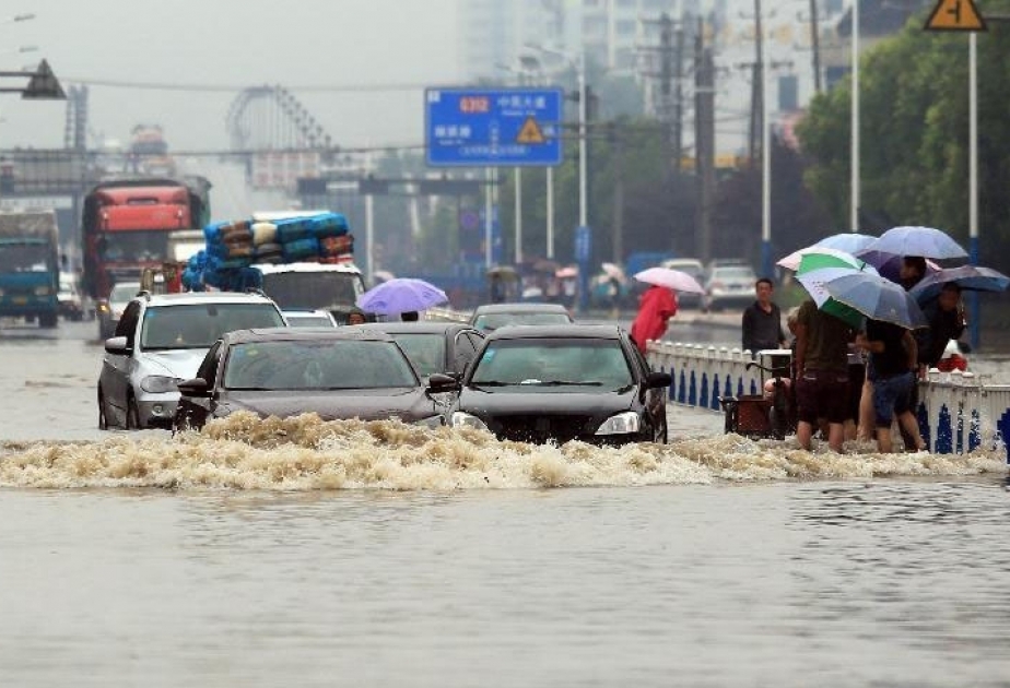 中国湖北省暴雨致5人遇难、1人失踪