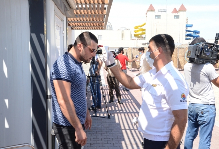 Paytaxtdakı çimərliklər fəaliyyətə başlayıb