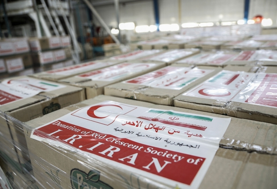 إيران ترسل مساعدات انسانية الى لبنان