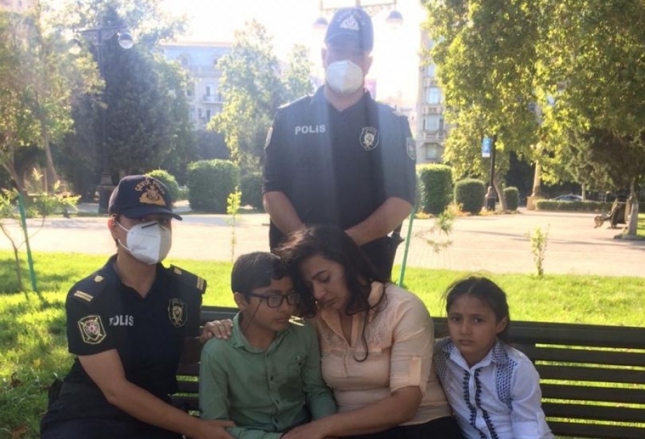 Polis əməkdaşları boğulmaq təhlükəsi ilə üzləşən üç nəfəri xilas ediblər