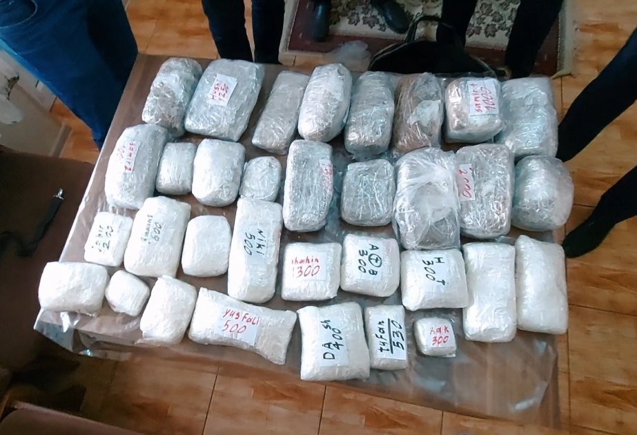 Otuz kiloqramdan çox narkotik vasitənin qanunsuz dövriyyəyə buraxılmasının qarşısı alınıb VİDEO