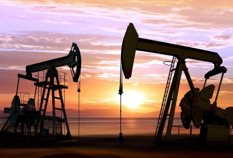 حجم استخراج النفط اليومي في أذربيجان خلال يوليو 554.1 ألف برميل