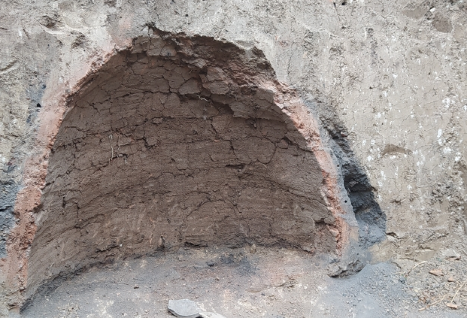 Se halló una rueda de cerámica antigua en Djalilabad