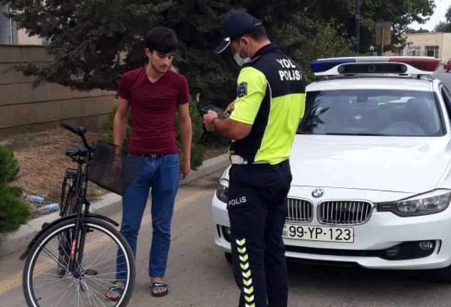 Biləsuvarda qaydaları pozan velosipedçilər cərimələniblər