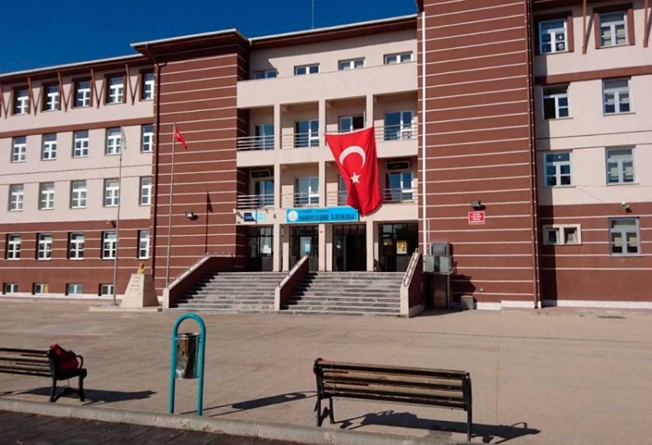 Türkiyədə məktəblərin normal təhsilə hazırlıq vəziyyəti dəyərləndirilir
