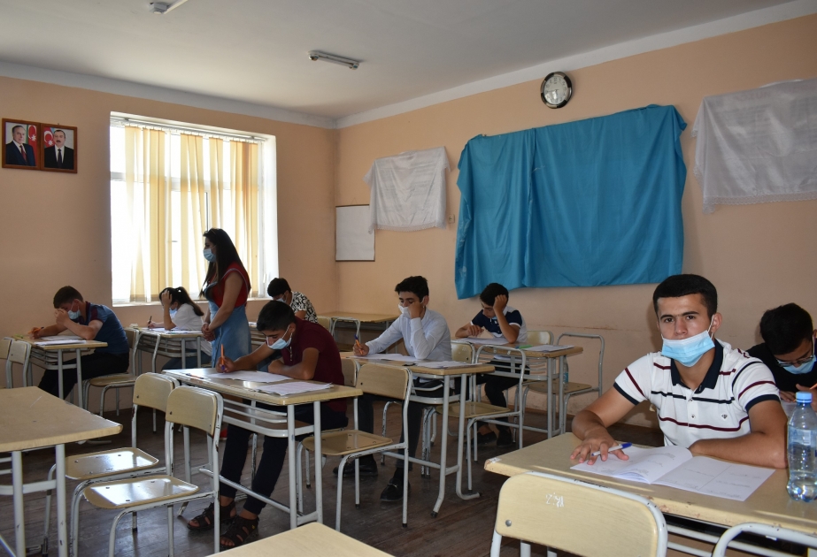 Şimal bölgəsindən olan 1019 abituriyent Xaçmaz şəhərində biliklərini sınayıb VİDEO