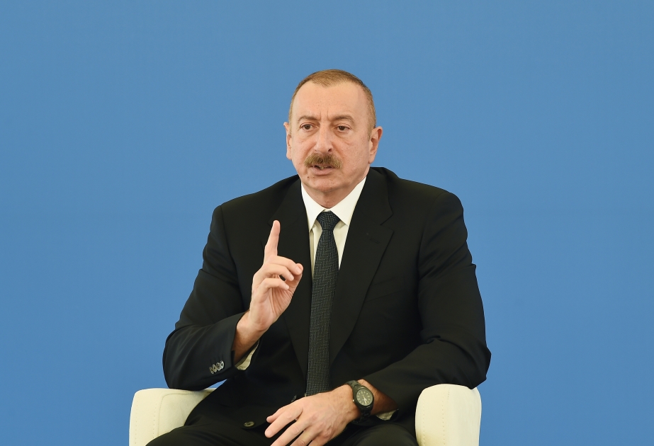Prezident İlham Əliyev: Bu gün dünyanın ən böyük enerji şirkətləri Azərbaycanda bərpaolunan enerji növlərinin istehsalına maraq göstərir