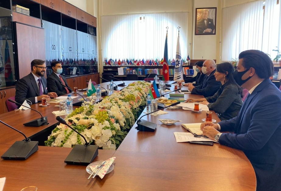 Azerbaiyán y el Pakistán abordan la cooperación entre las instituciones de ombudsman