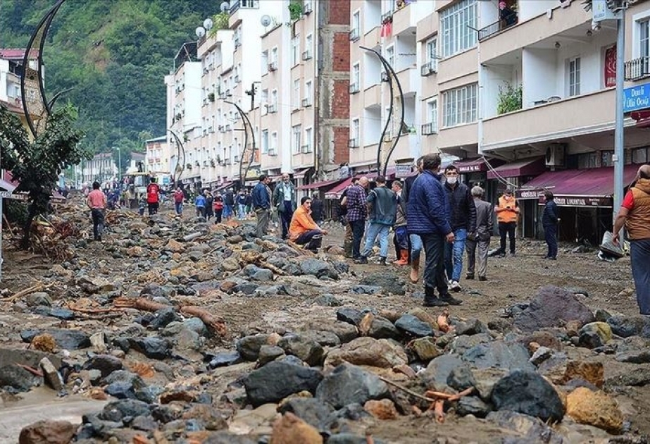 Türkiyədə sel nəticəsində ölənlərin sayı dörd nəfərə çatıb, 11 nəfər itkin düşüb