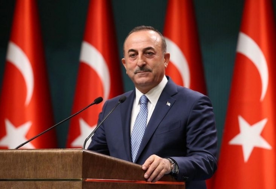 Ukrayna Prezidenti Mövlud Çavuşoğlunu təltif edib