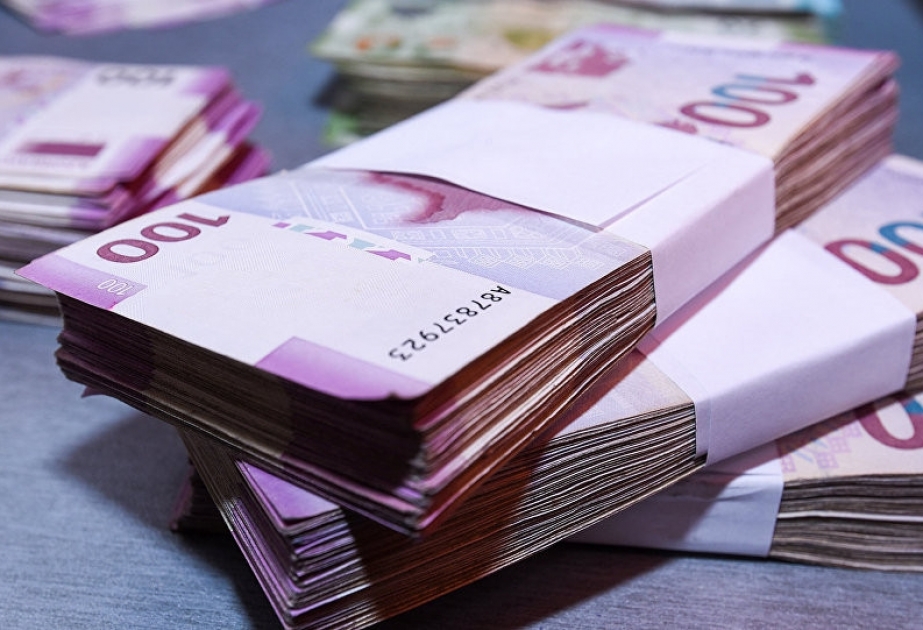 Əhalinin banklardakı əmanətlərinin həcmi 7,7 milyard manat təşkil edib