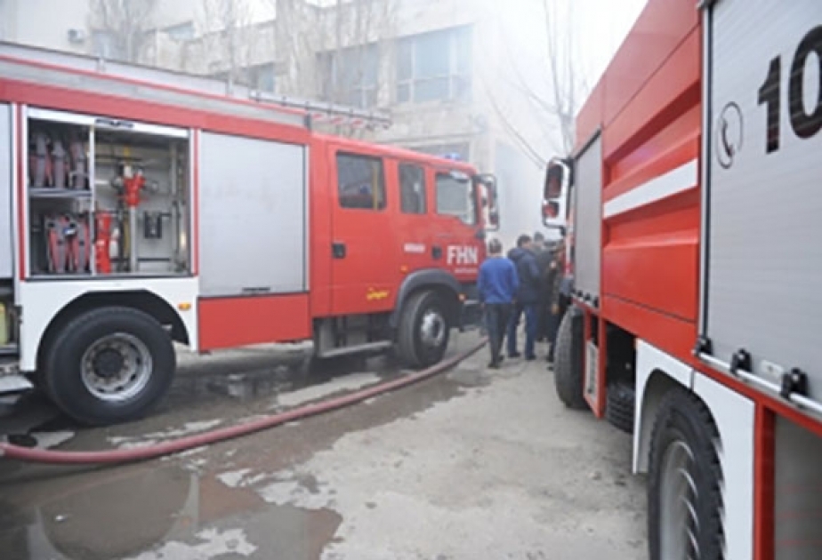 Пожар в жилом доме в Хырдалане потушен