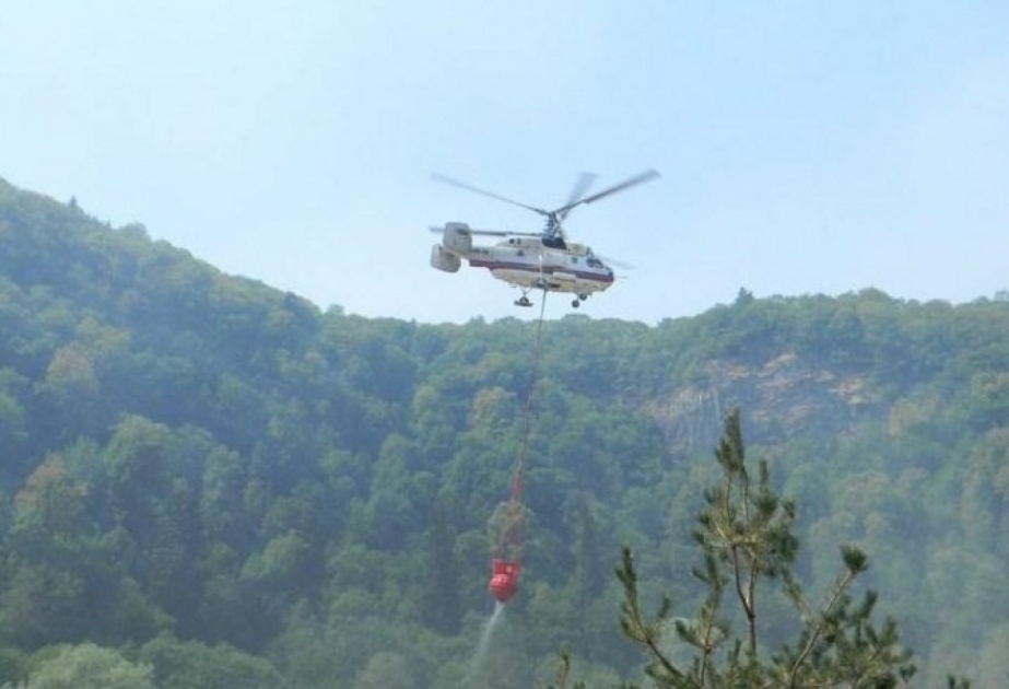 Xızıda çətin keçilən dağlıq ərazidə baş verən yanğının söndürülməsinə FHN-in iki helikopteri cəlb edilib