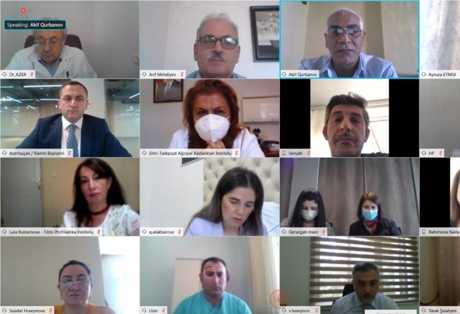 TƏBİB-in İdarə Heyəti yanında Tibbi-Elmi Komitənin iclasında COVID-19 vaksininin tətbiqi strategiyası ilə bağlı təkliflər dinlənilib