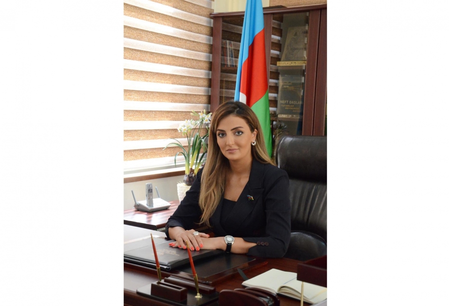 Vaksin tapılmayana qədər sosial təcrid qaydalarına əməl etmək zəruridir