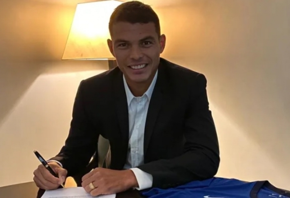 “Çelsi” klubu PSJ-nin braziliyalı müdafiəçisini transfer edib