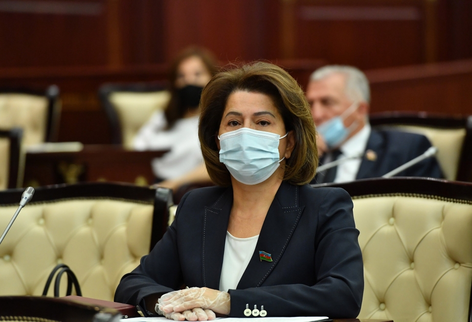 Yoluxma hallarının artım dinamikasına yol verilməməsi üçün karantin rejiminin davam etməsi zəruridir