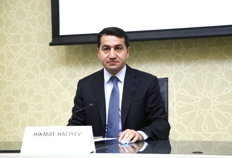 Hikmət Hacıyev: Xaricdəki vətəndaşlarımızın Azərbaycana gətirilməsi davam etdirilir