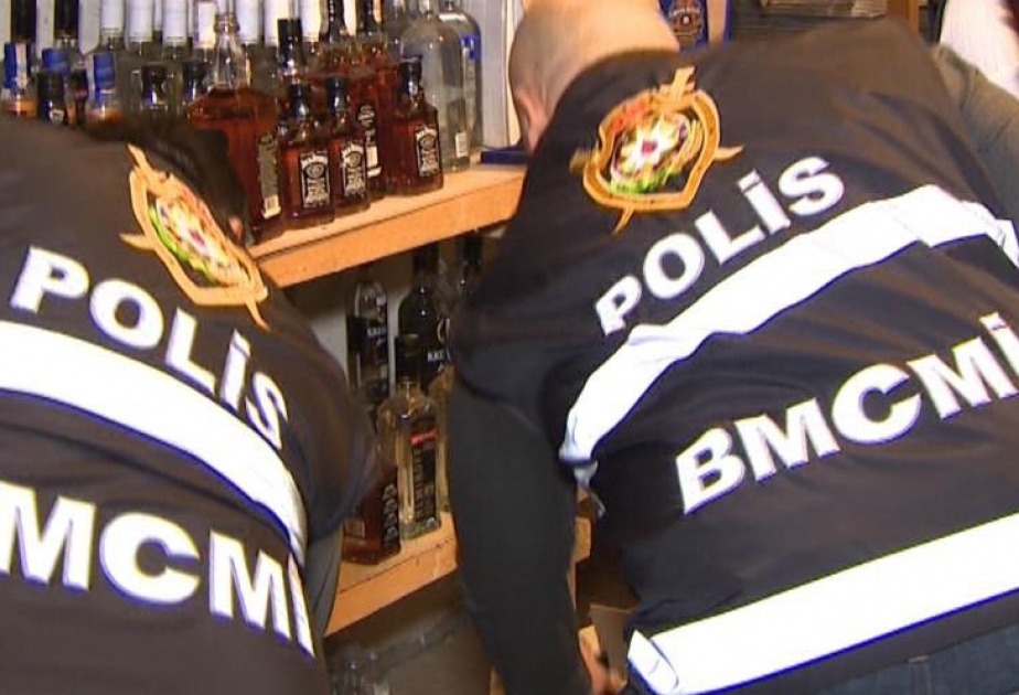 Kustar üsulla hazırlanmış spirtli içkilər satan şəxslər barəsində cinayət işi başlanıb