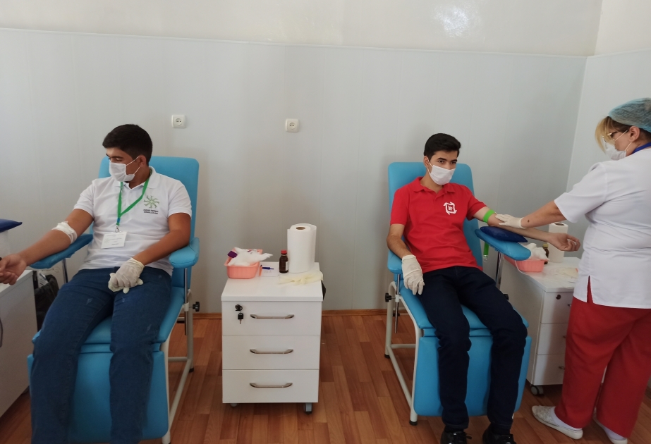 Könüllülər qan verilməsi aksiyalarında fəal iştirak ediblər