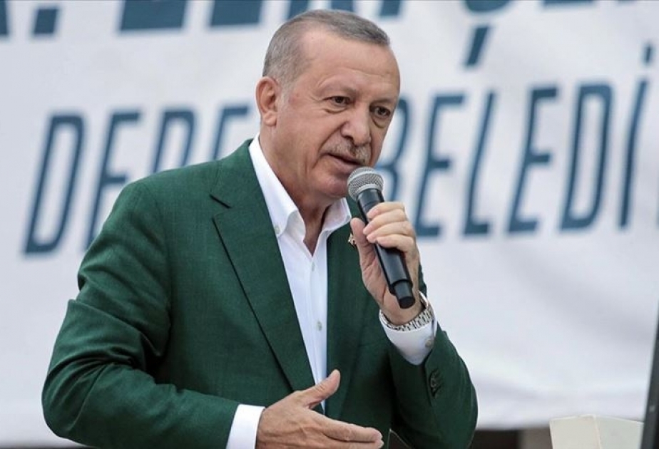 Türkiyə Prezidenti Giresunda təbii fəlakət bölgəsində olub