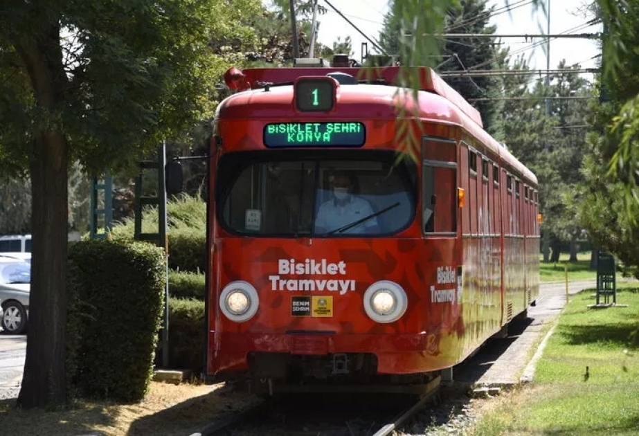 Türkiyədə ilk dəfə velosiped tramvayı fəaliyyətə başlayıb