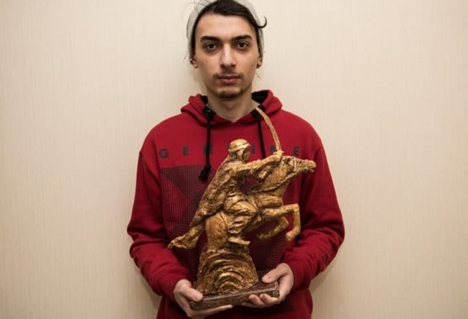 Памятник
