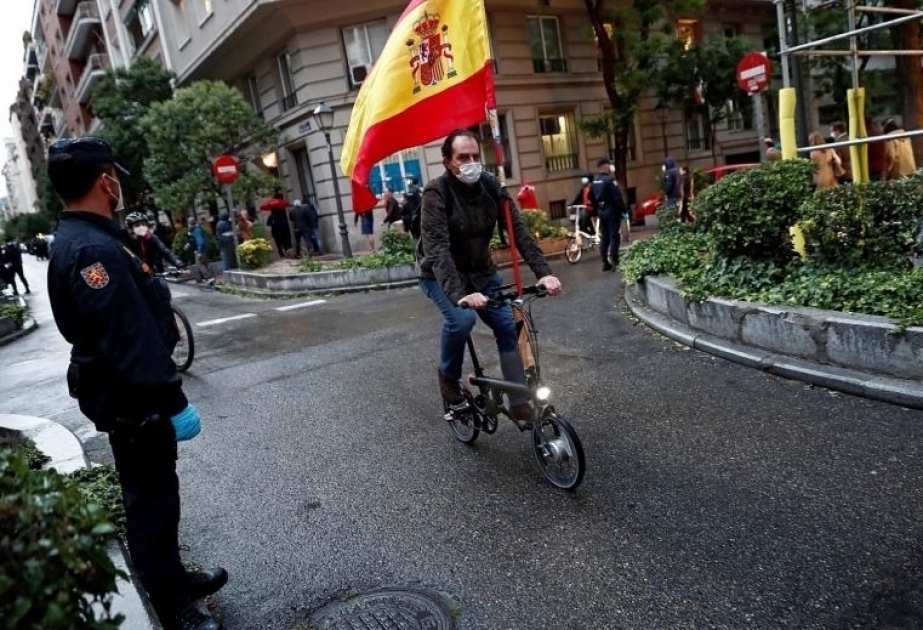 İspaniyanın hakimiyyət orqanları yenidən ümumi karantin tətbiq olunmasını planlaşdırmır