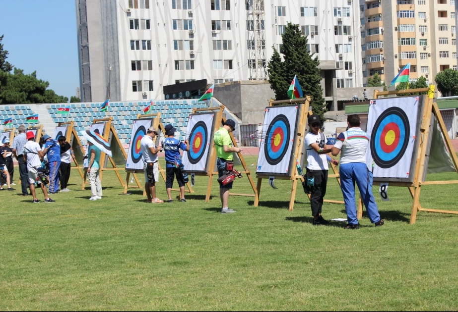 Bakıda kamandan oxatma üzrə “Birlik kuboku” açıq yarışı keçirilib