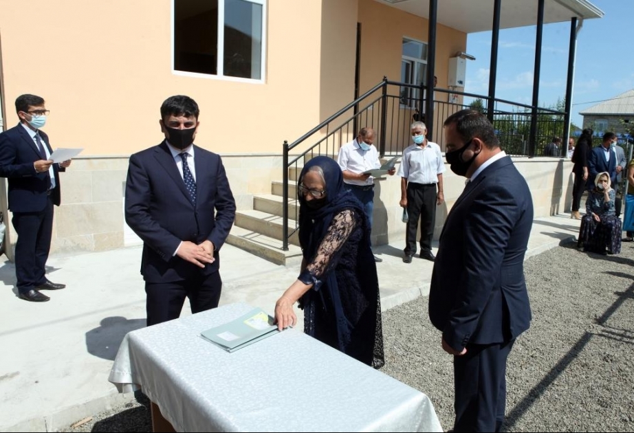 Bir qrup şəhid ailəsi və Qarabağ müharibəsi əlilinə fərdi evlər verilib