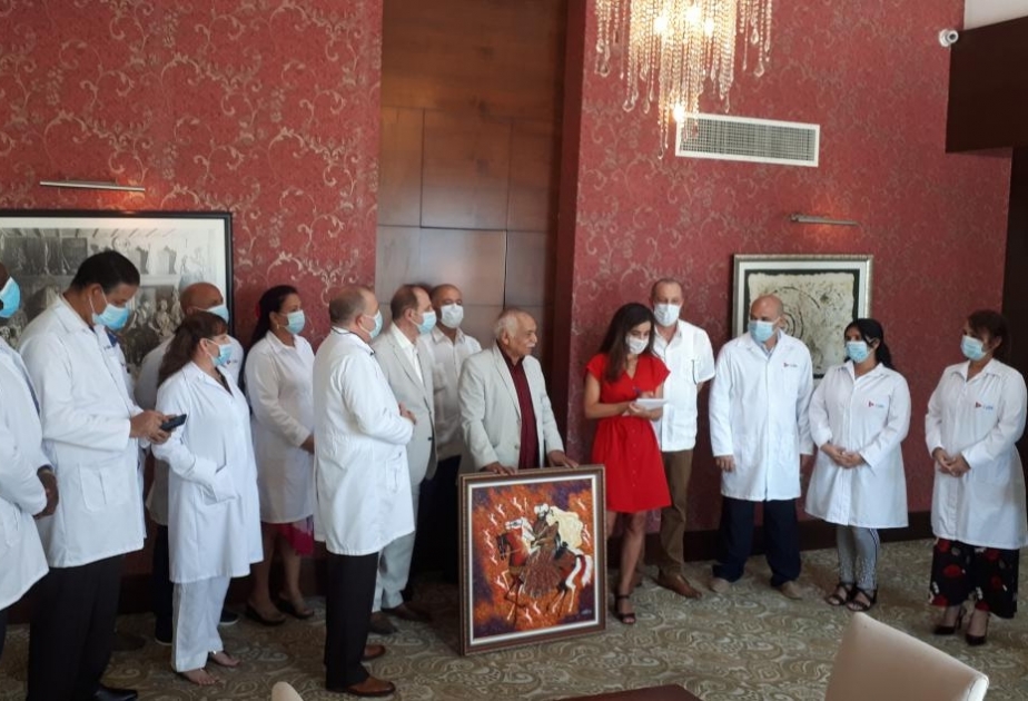 Asociación de Amistad Azerbaiyán-Cuba rinde homenaje a la Brigada Médica