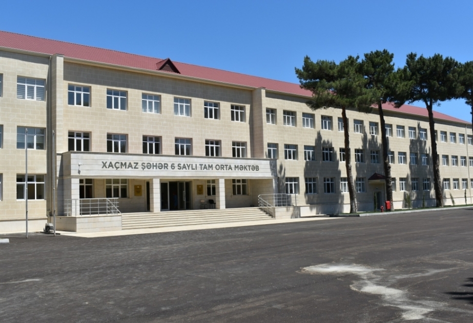 Xaçmazda yeni məktəb binaları tikilir, təhsil müəssisələrinin maddi-texniki bazası gücləndirilir