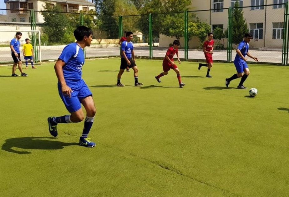 Salyanda keçirilən mini-futbol yarışının qalibləri müəyyənləşib