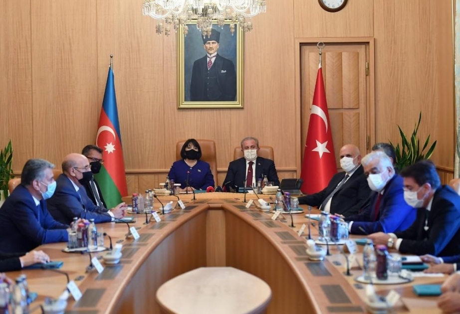 Aussichten für weitere Entwicklung der aserbaidschanisch-türkischen interparlamentarischen Beziehungen diskutiert